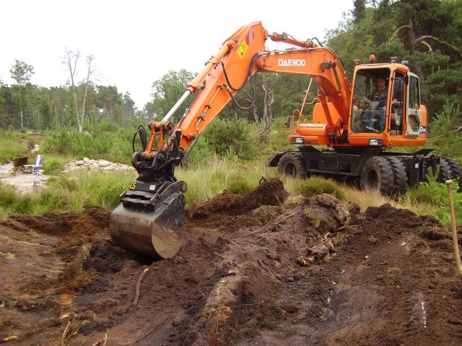 André Bouw met zijn shovel