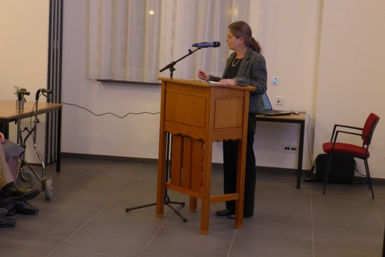 P1040402
